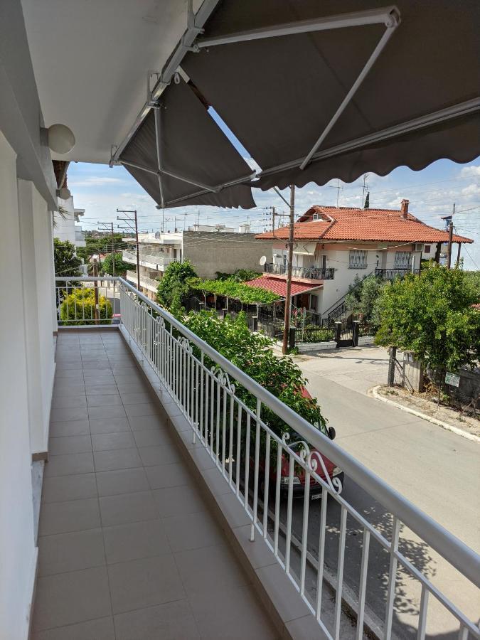 Seaside Apartments Nea Iraklia Buitenkant foto